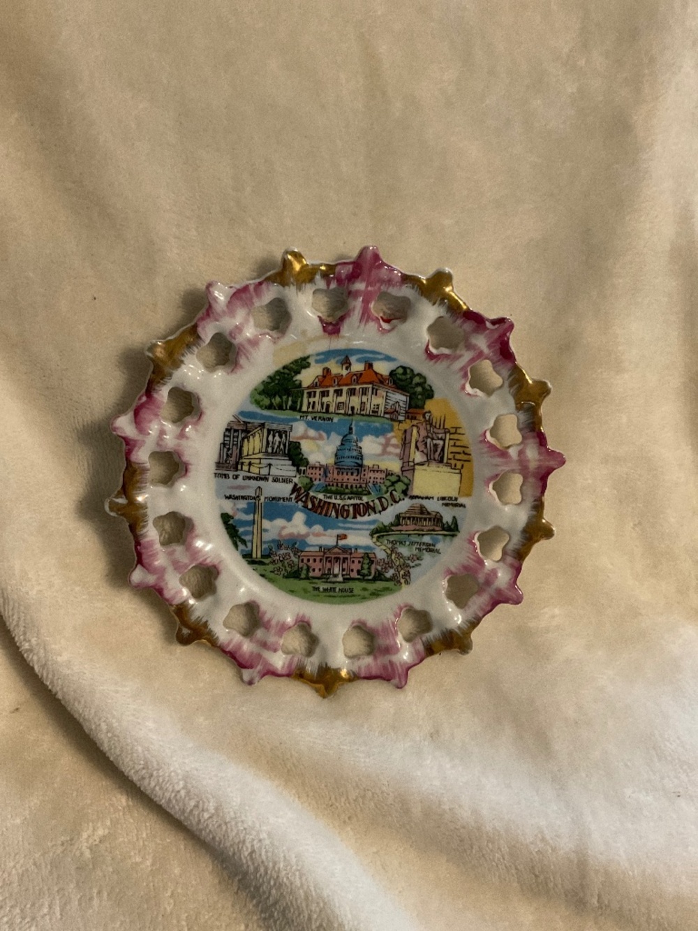 Vintage Washington DC Souvenir Collector Wall Hanging Plate 6" Decor US Capital